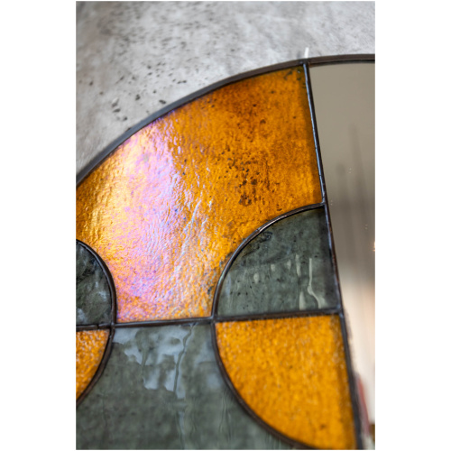 Decorative wall mirror