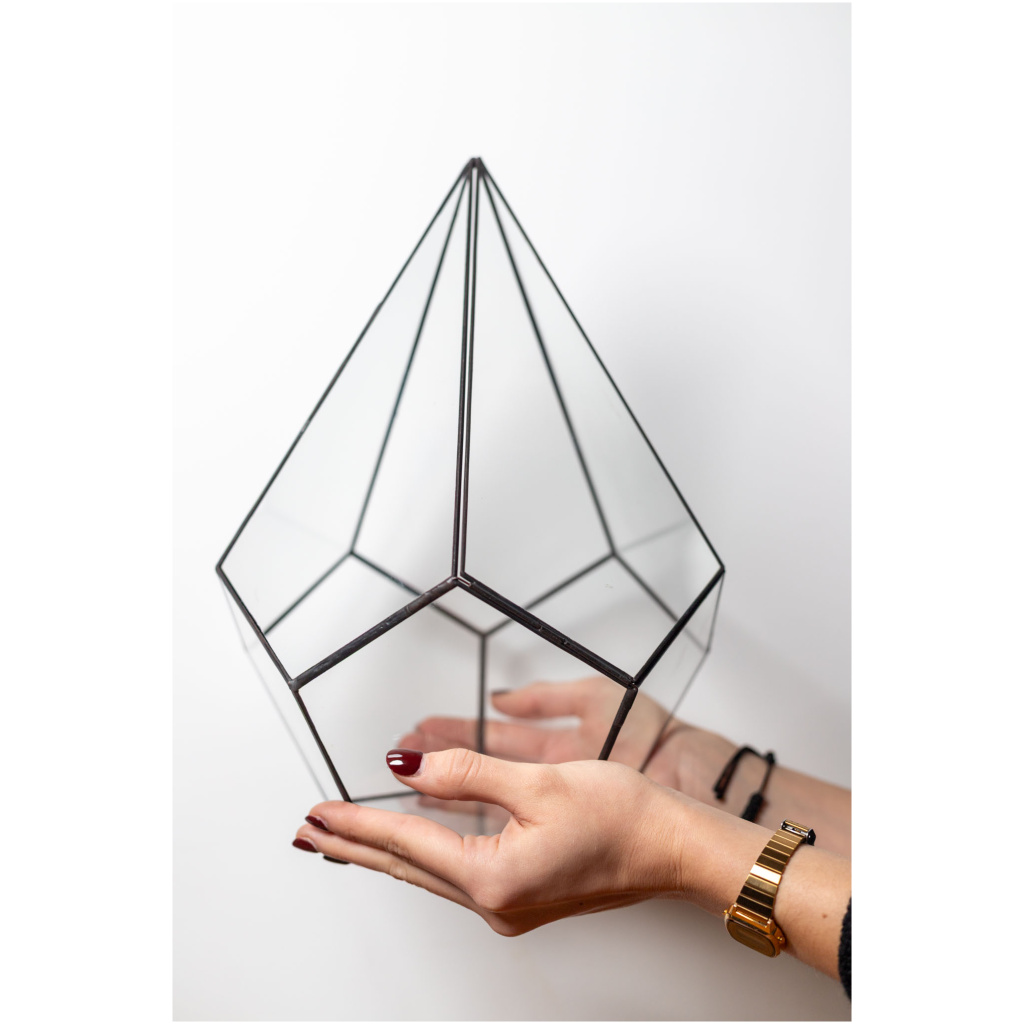 Tiffany handmade empty glass terrarium container for plants