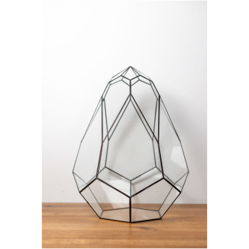 Design stained glass container