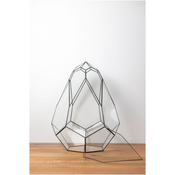 Design stained glass container