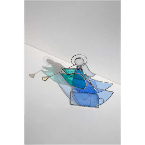 Stained glass angel figurine, freestanding decorative art