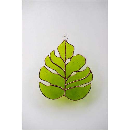 Stained glass Monstera Deliciosa leaf suncatcher